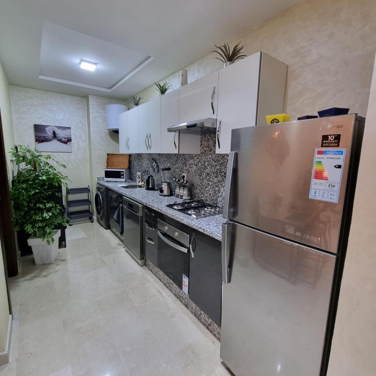 Luxury Appartement Guesshouse Tânger Exterior foto